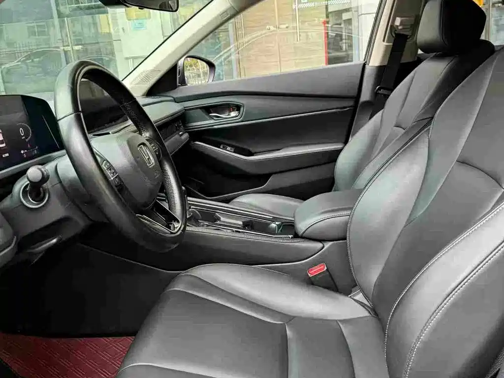 Honda Accord — миниатюра 9