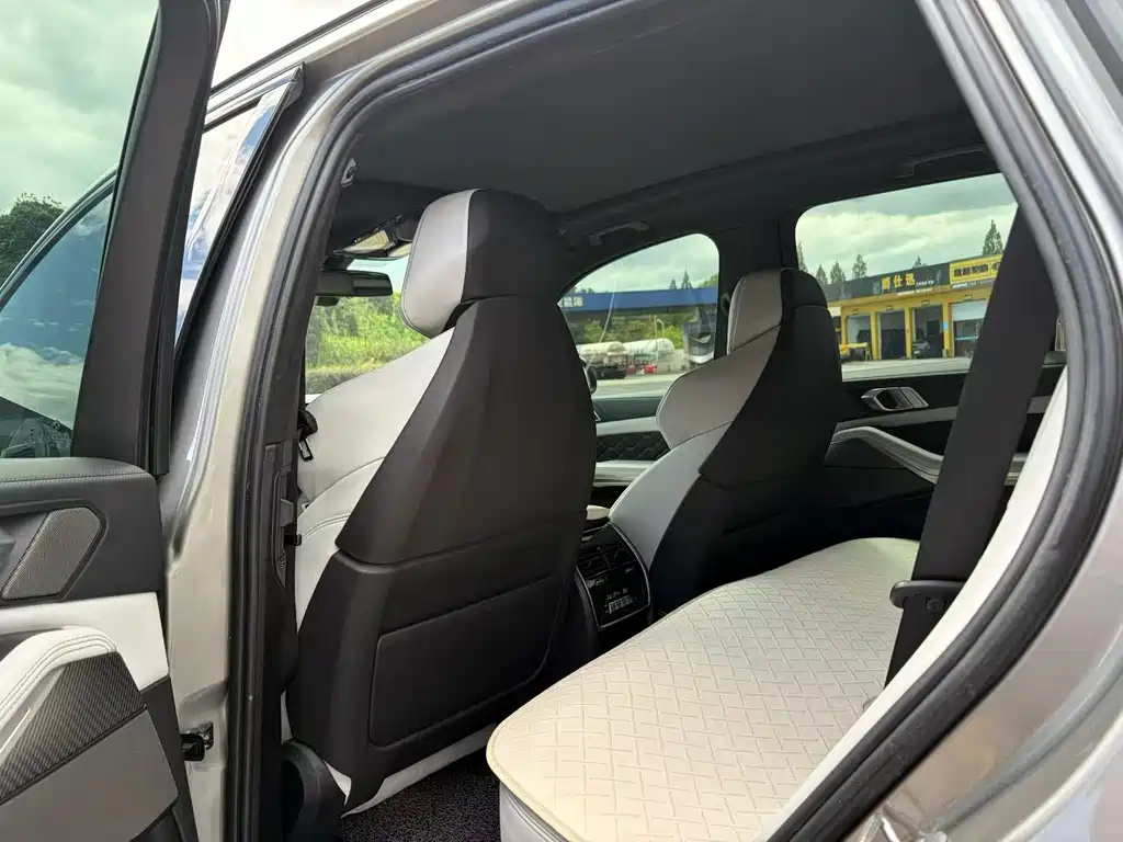BMW X5 M — миниатюра 4