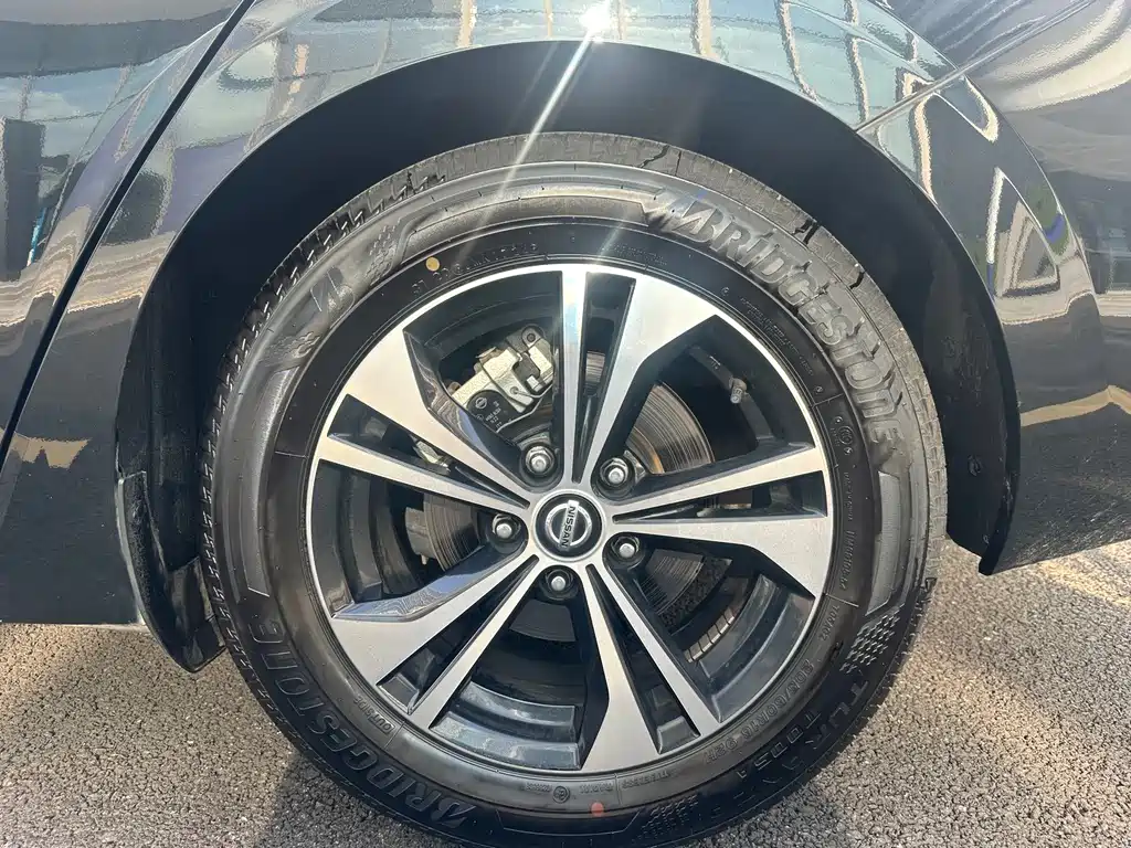 Nissan Sylphy — миниатюра 13