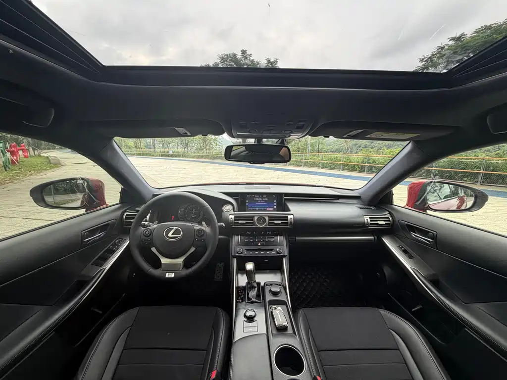 Lexus IS 2013 250 F SPORT