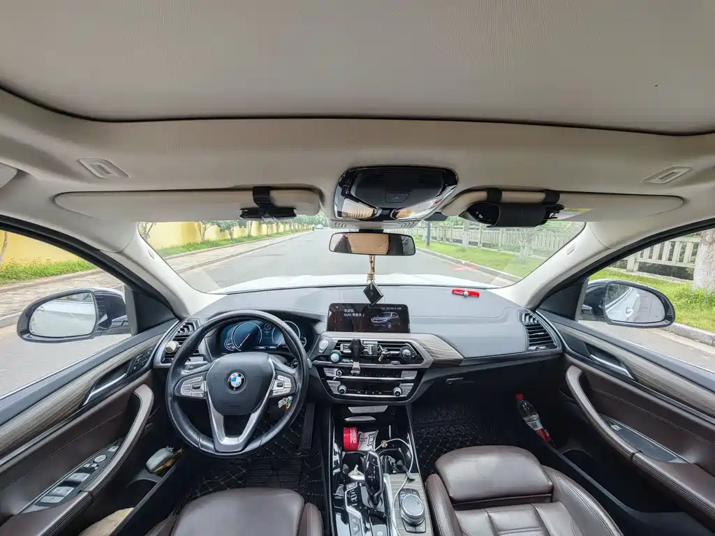 BMW X3 2018 xDrive28i Luxury VI