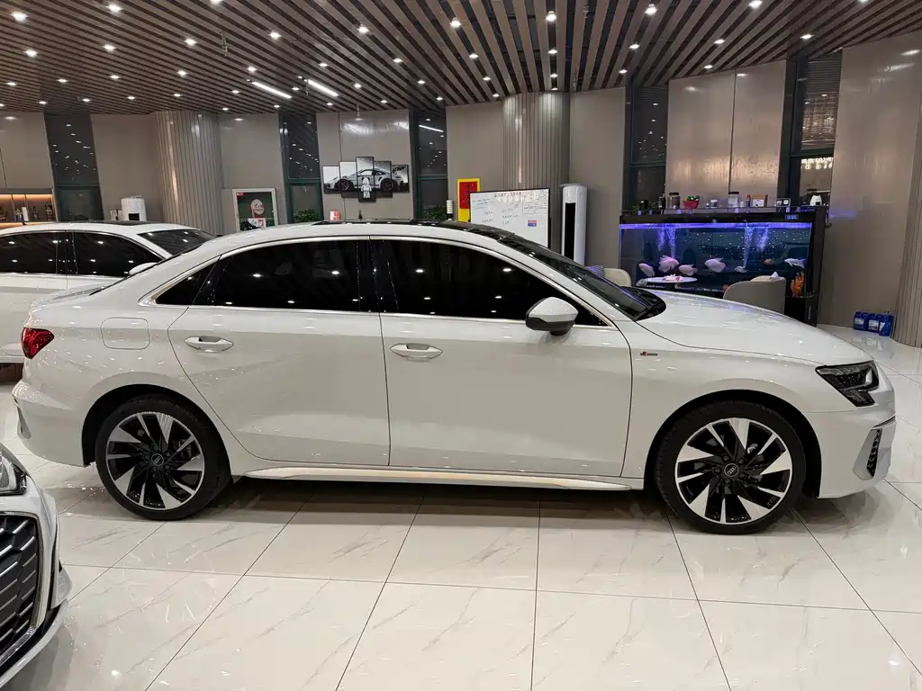 Audi A3 — миниатюра 6