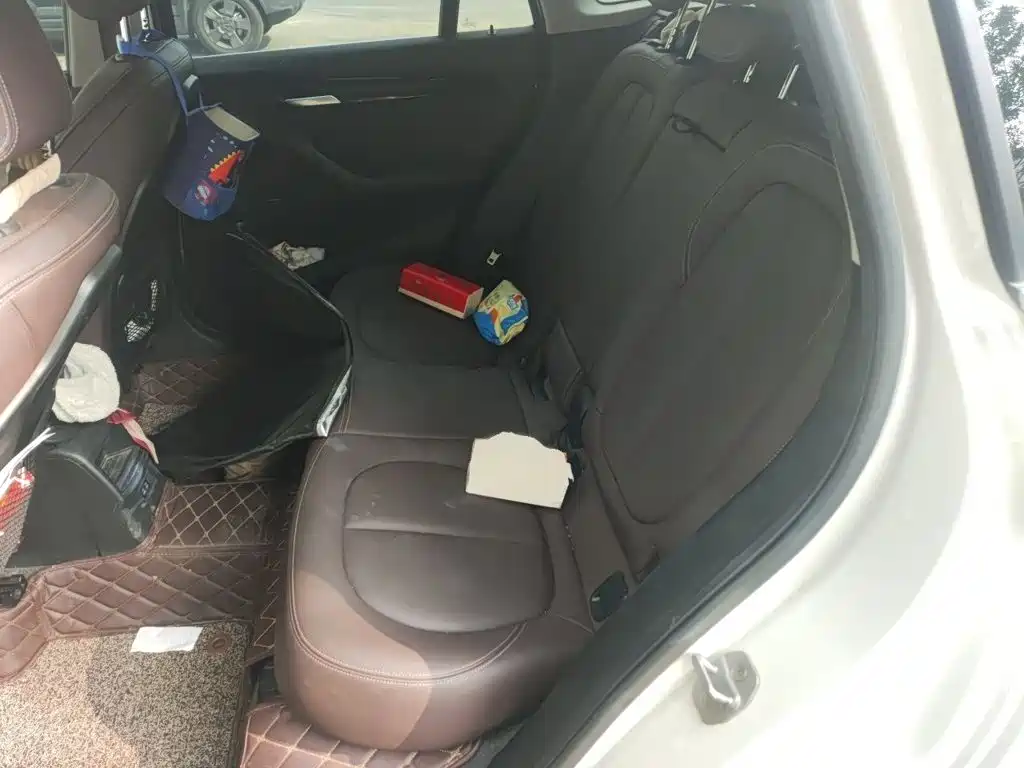 BMW X1 — миниатюра 15