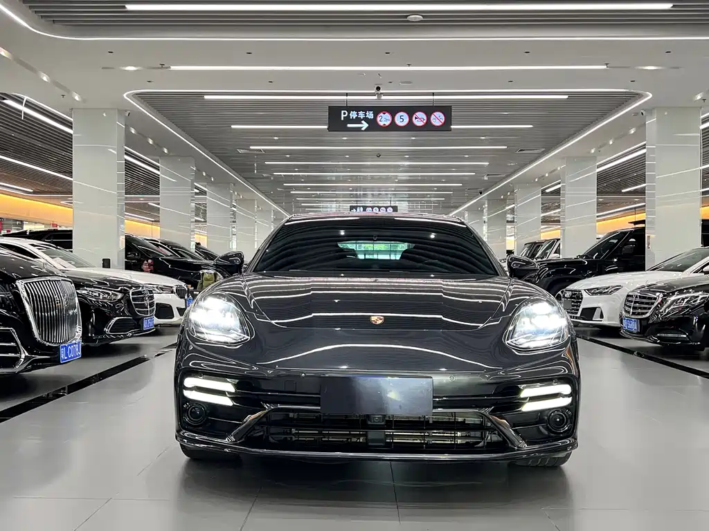 Porsche Panamera 2017 Panamera 4 Executive Long Wheelbase 3.0T