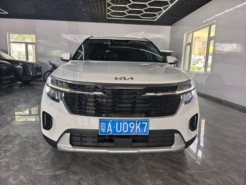 Купить Kia Seltos