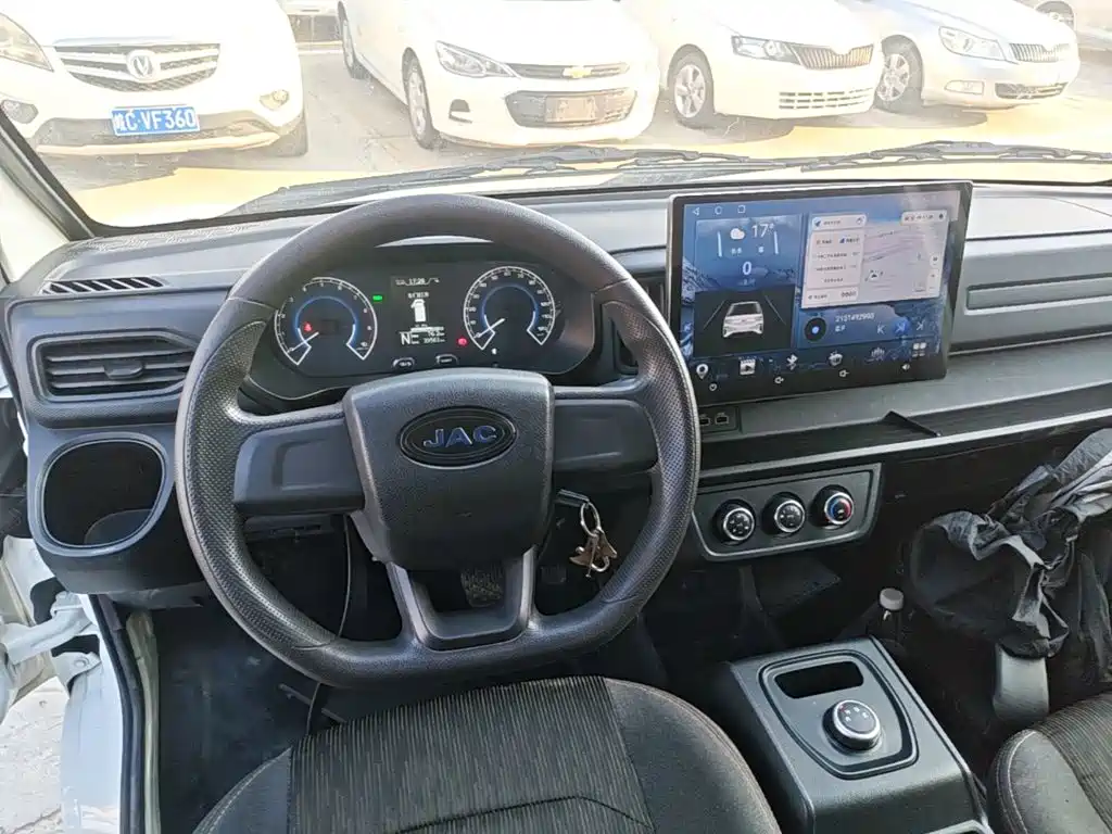 JAC Bluecat — миниатюра 13