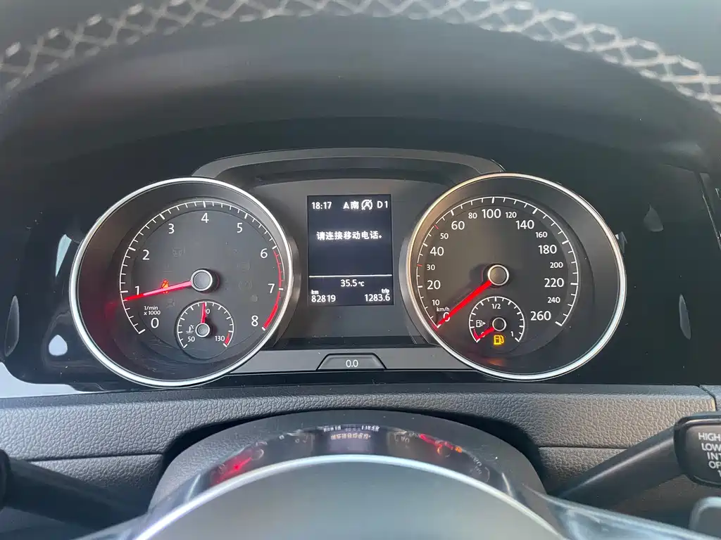 Volkswagen Golf — миниатюра 24