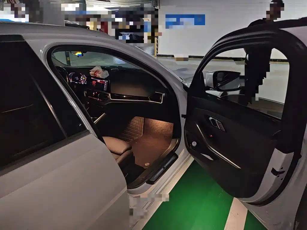 BMW 3 Series — миниатюра 19