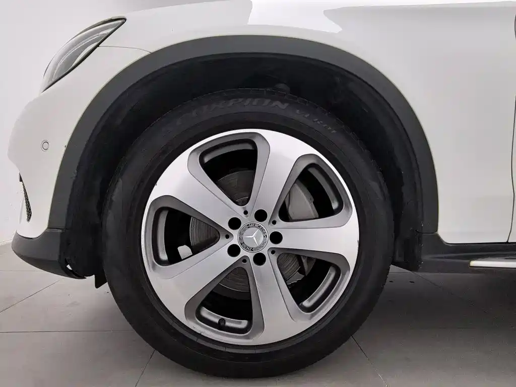 Mercedes-Benz GLC — миниатюра 17
