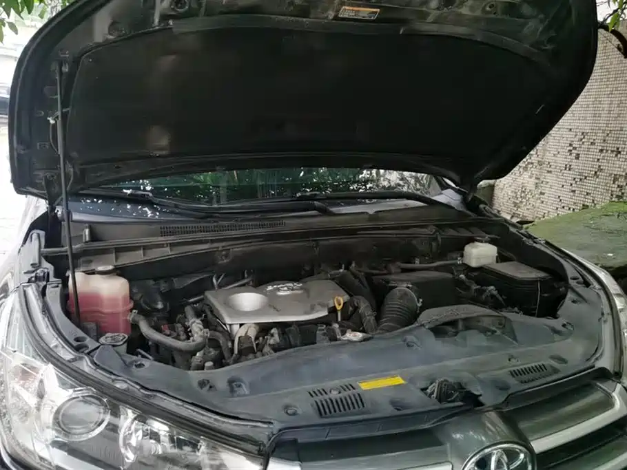 Toyota Highlander 2018 2.0T Elite 7 мест V