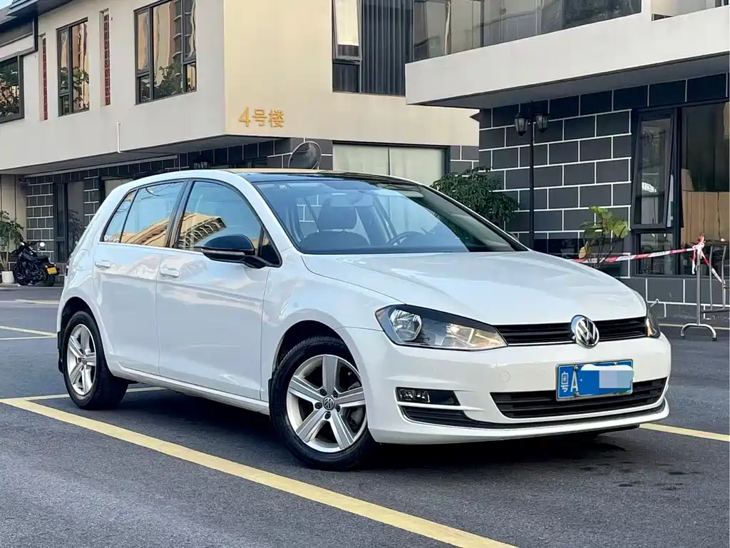 Volkswagen Golf — миниатюра 3