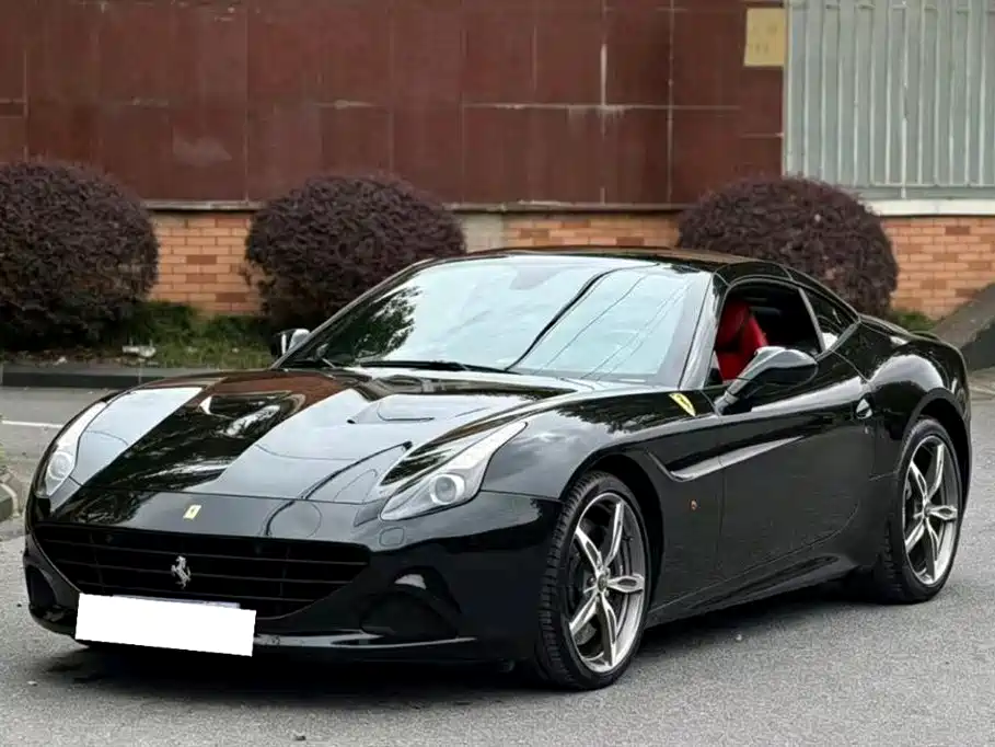 Ferrari California T 2015 3.9T