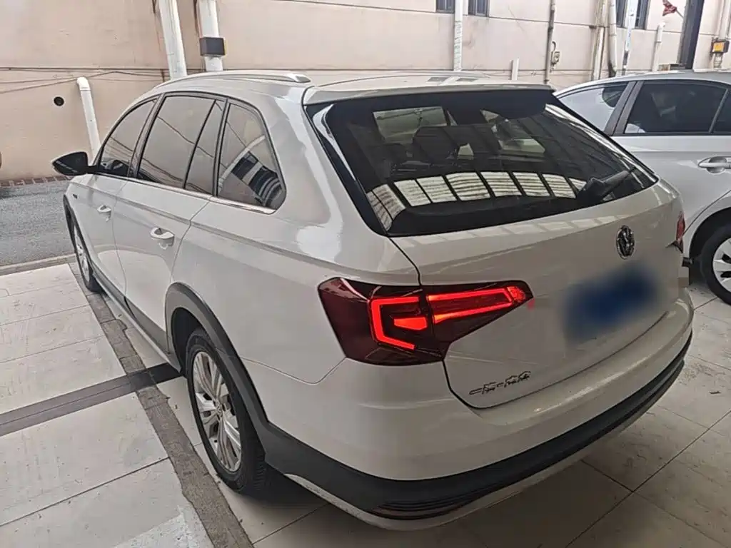 Volkswagen C-Trek 2018 230TSI DSG Comfort