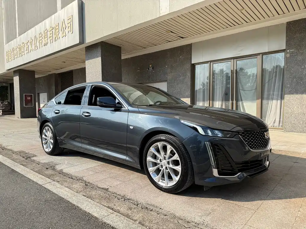 Cadillac CT5 — миниатюра 3