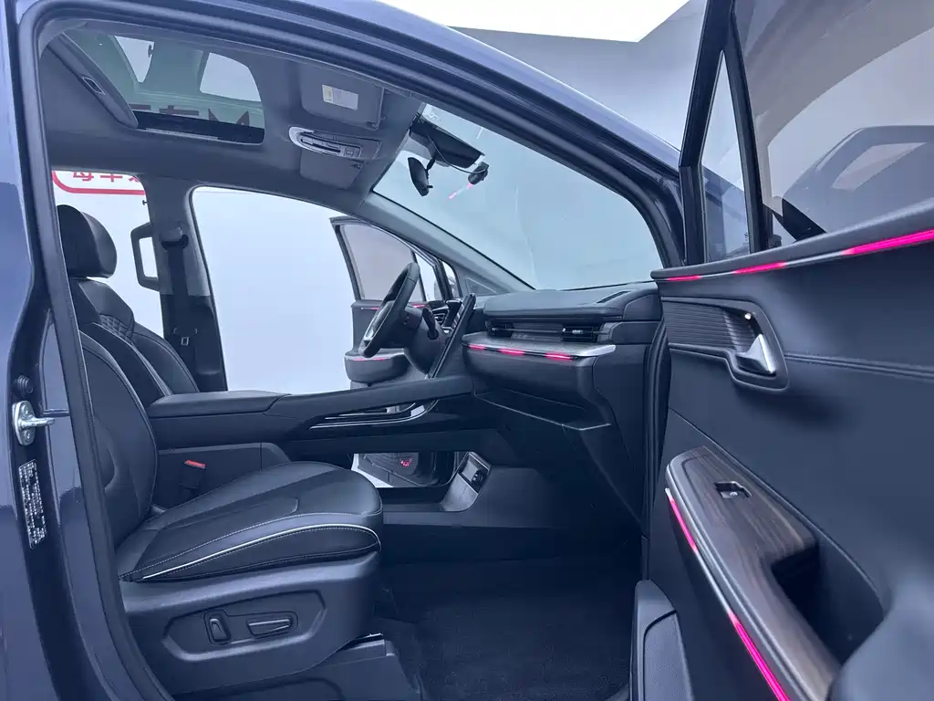 Hyundai Custo — миниатюра 18