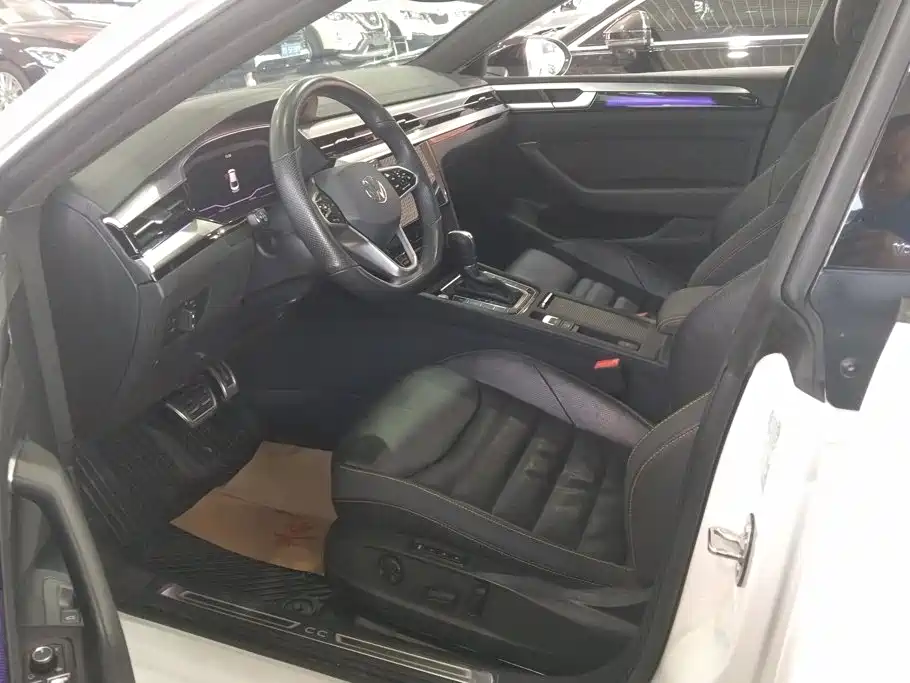 Volkswagen CC — миниатюра 9