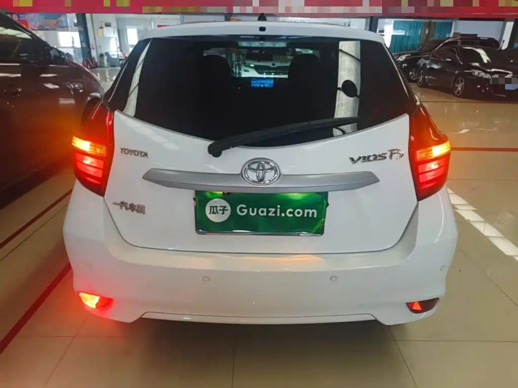 Toyota Vios FS — миниатюра 6