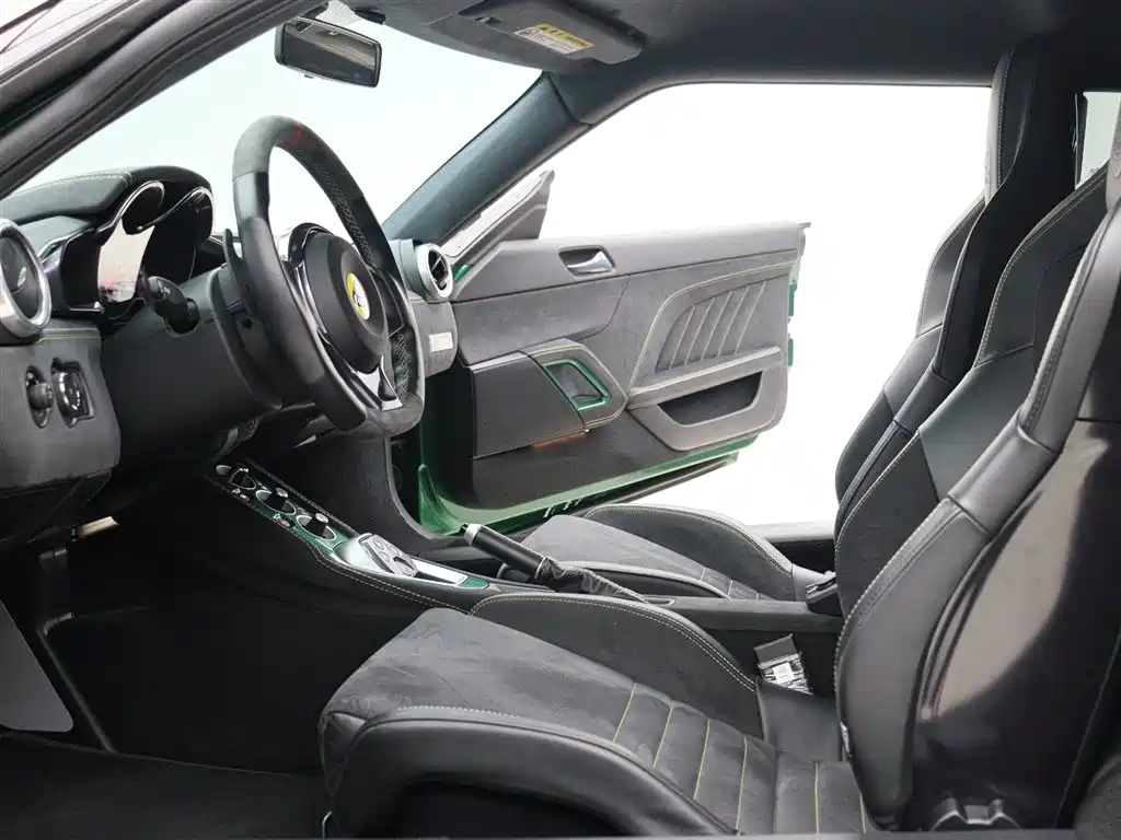 LOTUS SPORTS CAR EVORA