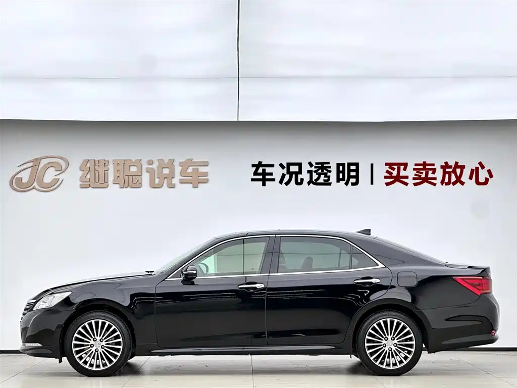 Toyota Crown 2015 2.0T Luxury