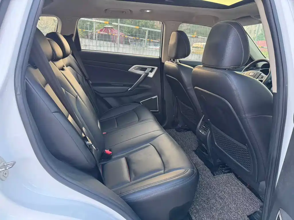 GEELY AUTOMOBILE BOYUE