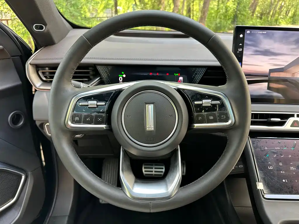 WEI PAI WEI BRAND MOCHA NEW ENERGY