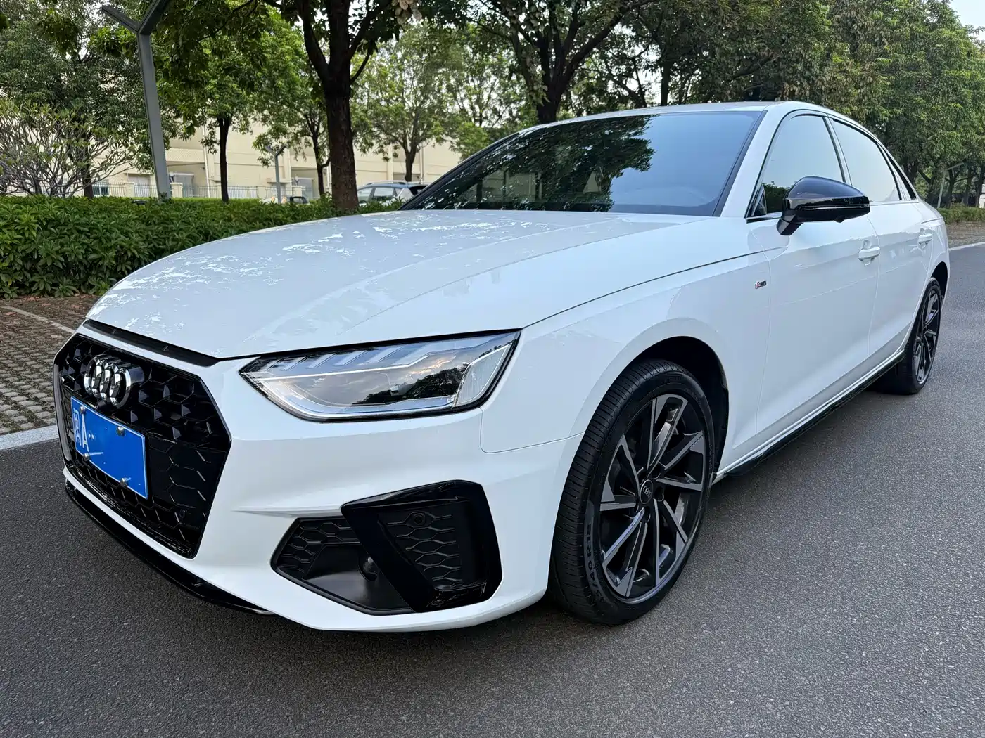 奥迪A4L 2023款 40 TFSI 豪华动感型 2023