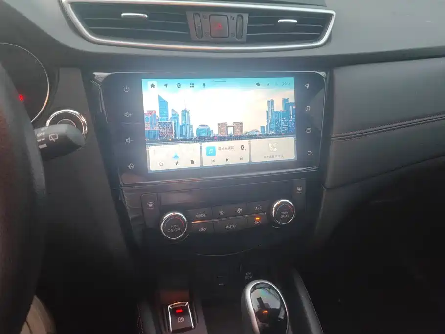 Nissan Qashqai — миниатюра 13