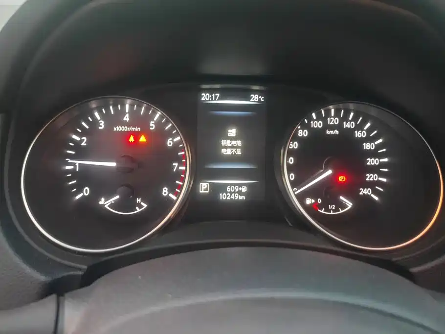Nissan Qashqai — миниатюра 14