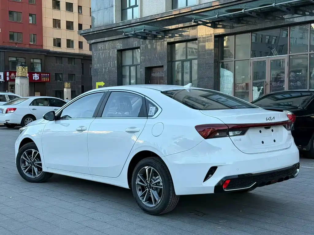 Kia K3 — миниатюра 7