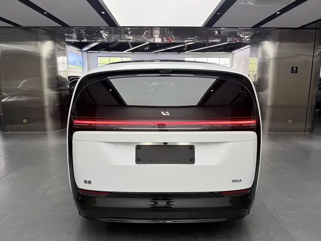 Li Auto Li MEGA — миниатюра 16