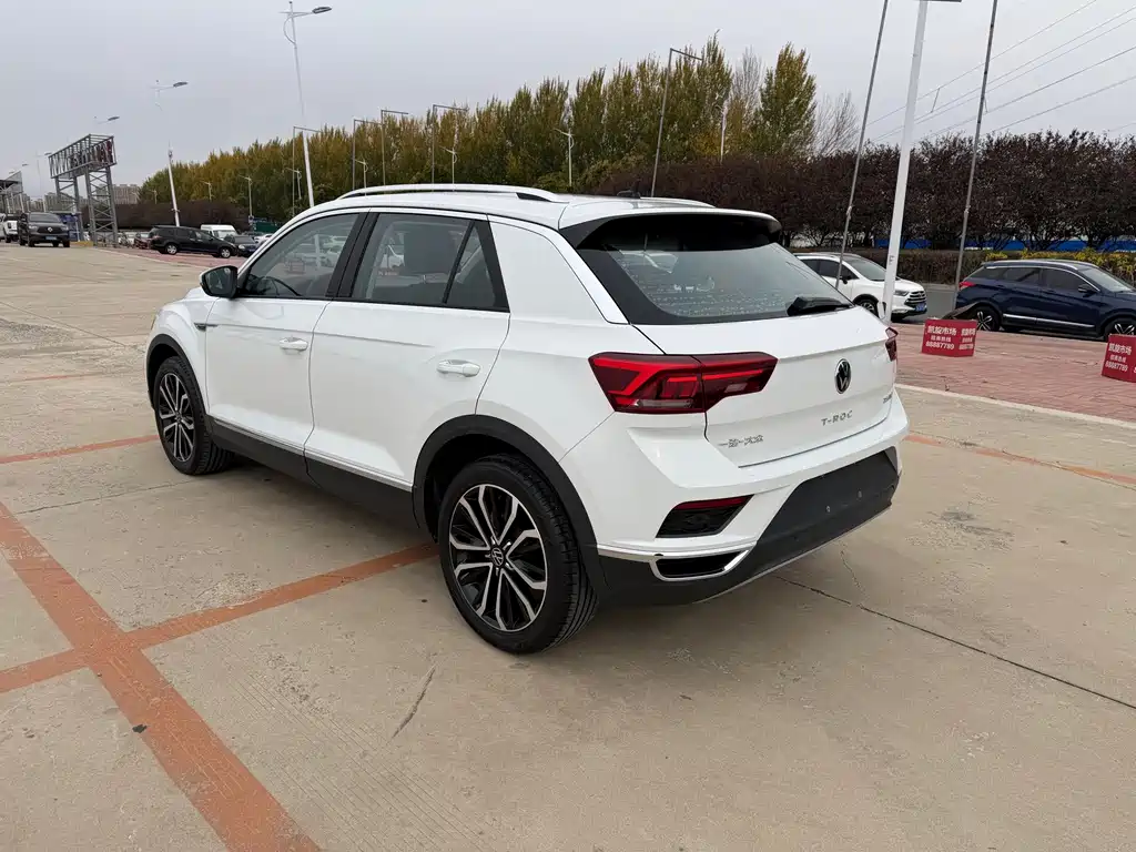 Volkswagen T-Roc 2022 — фото 6