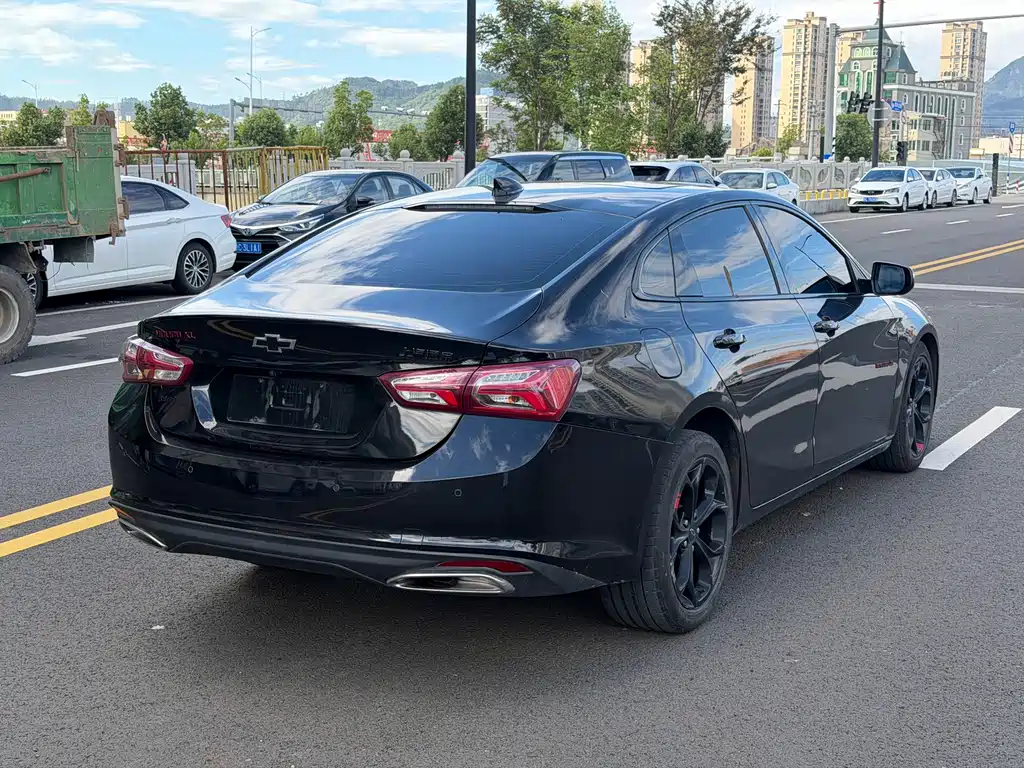 Chevrolet Malibu XL — миниатюра 15