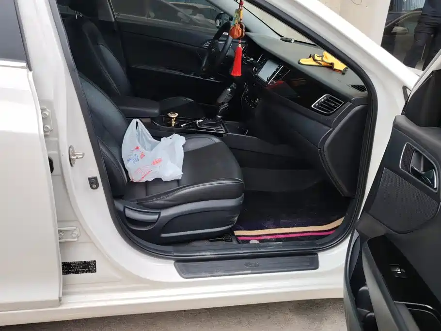 Hyundai Mistra — миниатюра 8