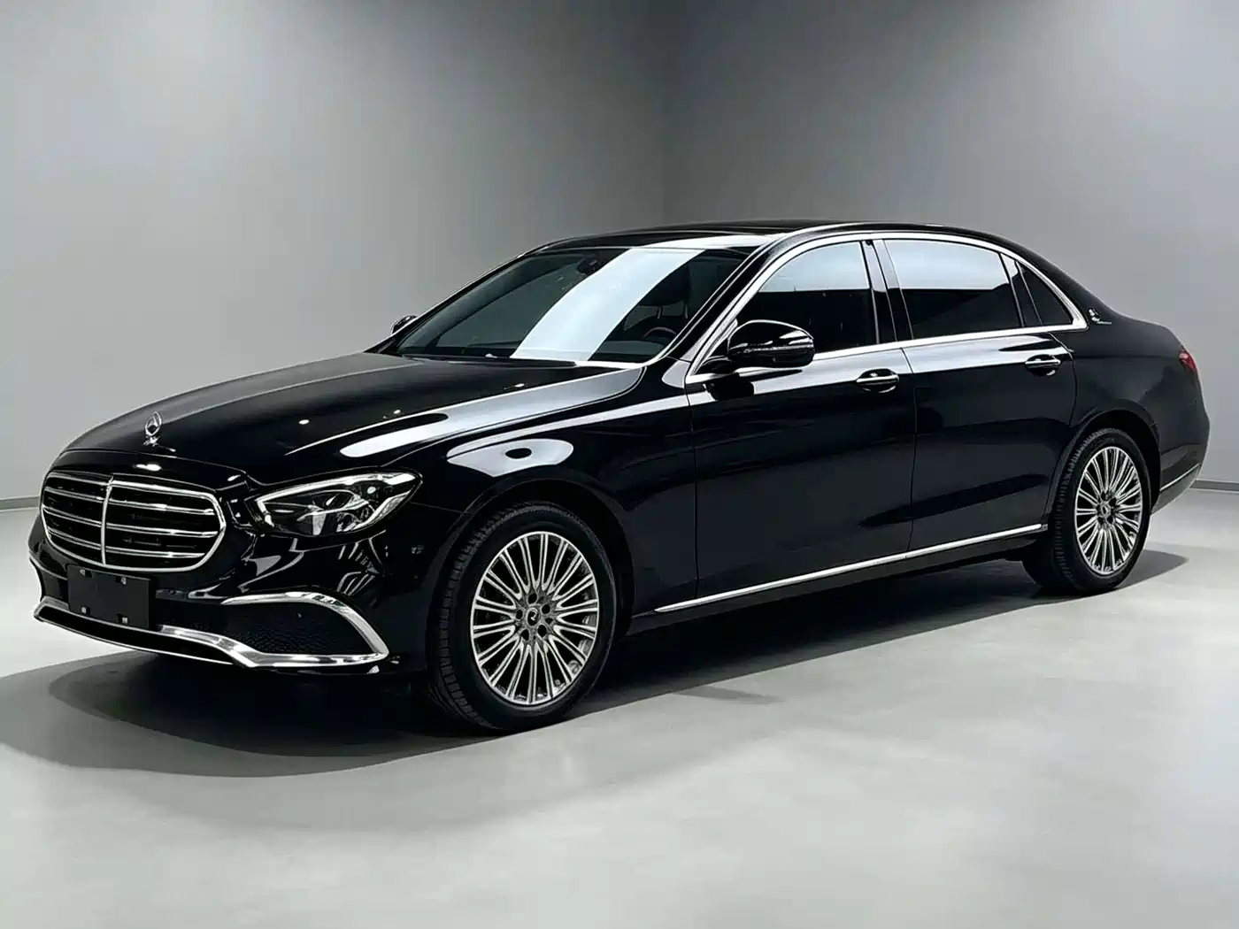 奔驰E级 2023款 E 300 L 豪华型 2023