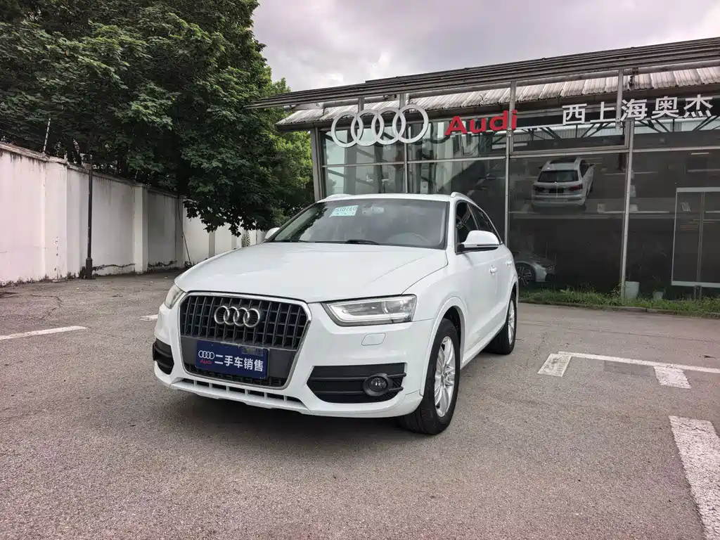Audi Q3