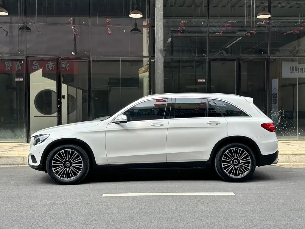 Mercedes-Benz GLC 2019 GLC 200 L 4MATIC