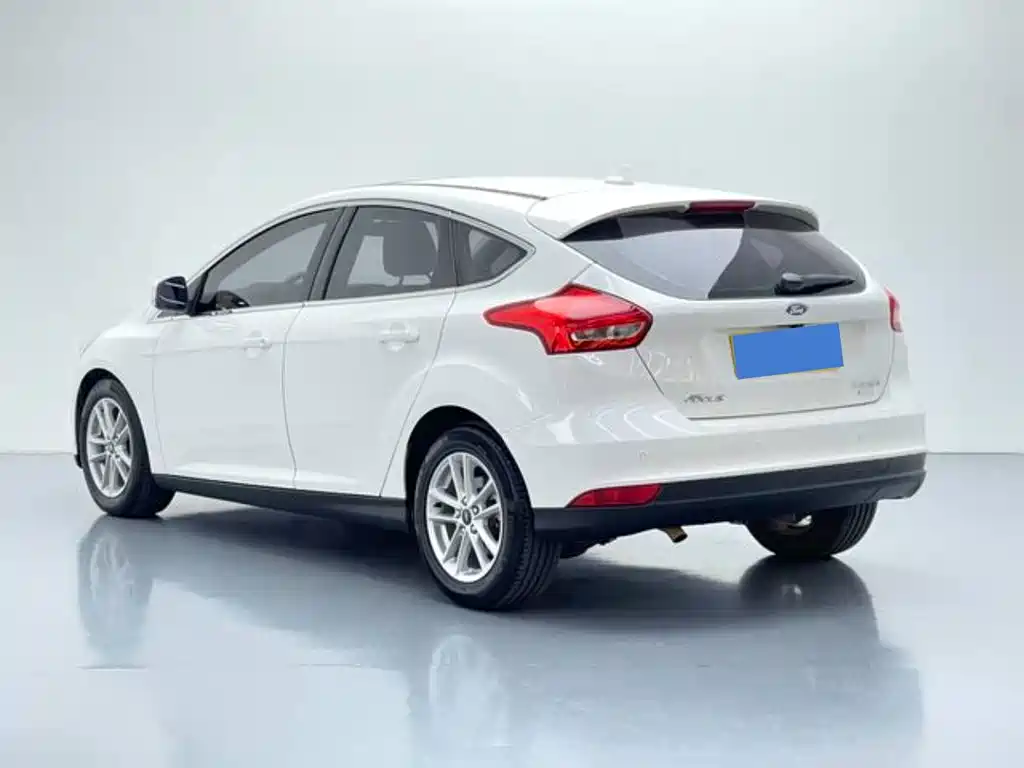 Ford Focus — миниатюра 6