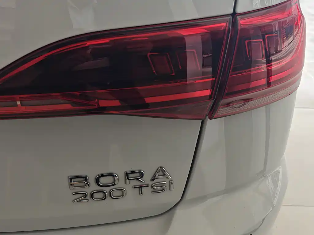 Volkswagen Bora — миниатюра 7