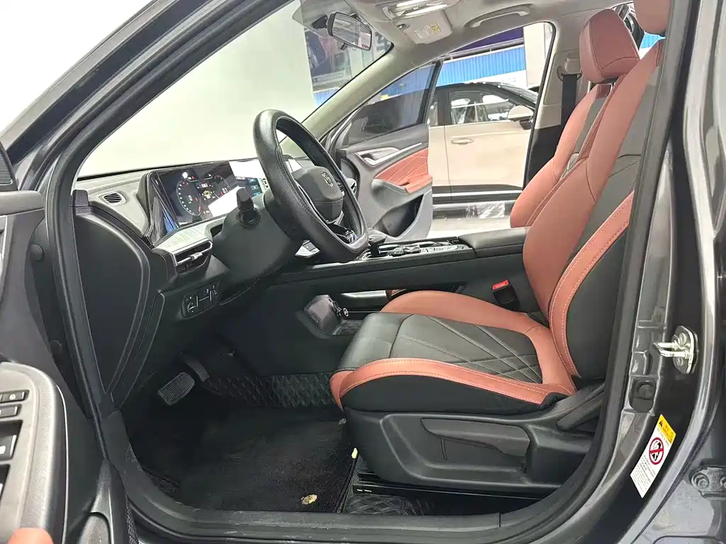 Changan Eado 2023 Enjoy PLUS NE 1.4T GDI DCT Luxury