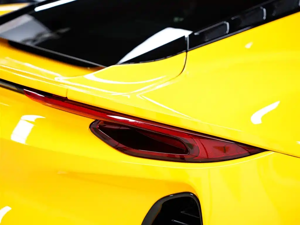 Lotus Emira 2022 3.5T V6 MT First Edition