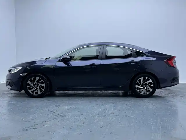 Honda Civic — миниатюра 6