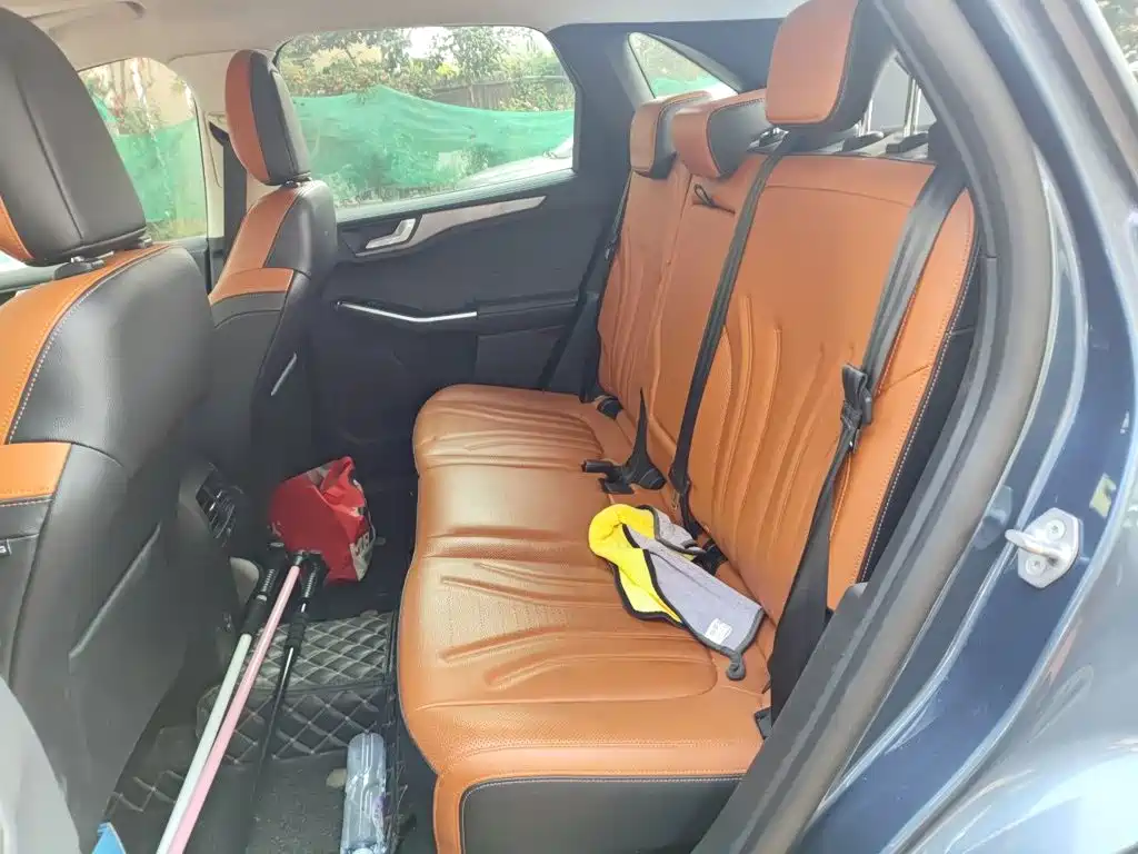 Ford Escape — миниатюра 18