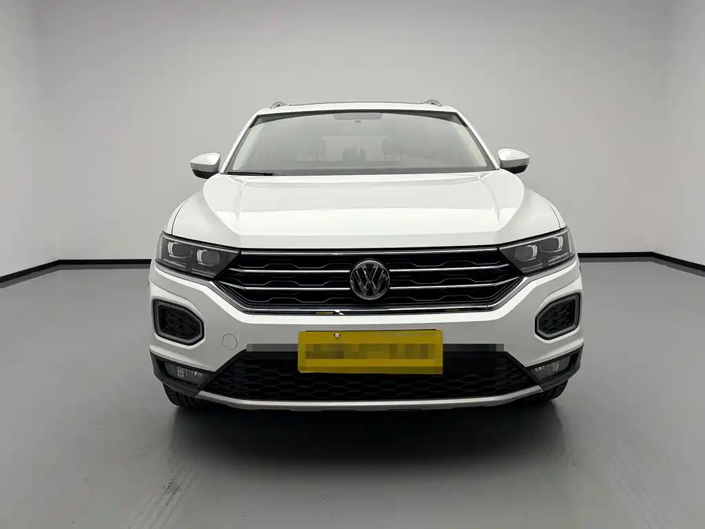 Volkswagen T-Roc — миниатюра 2