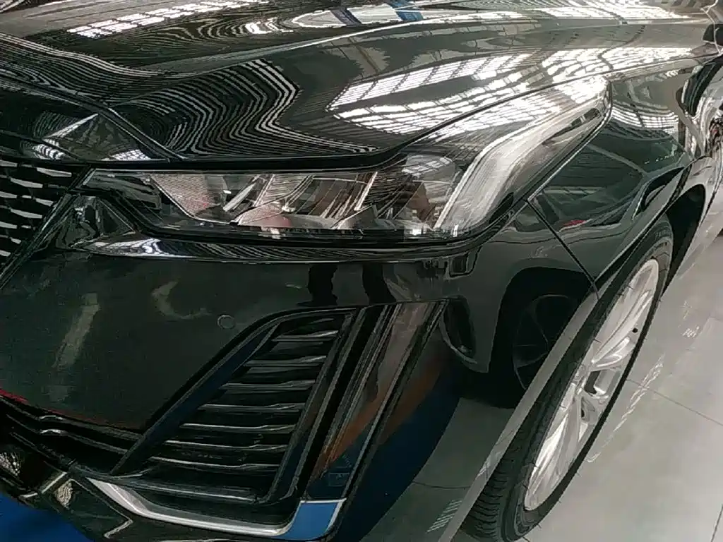 Cadillac CT5 — миниатюра 24
