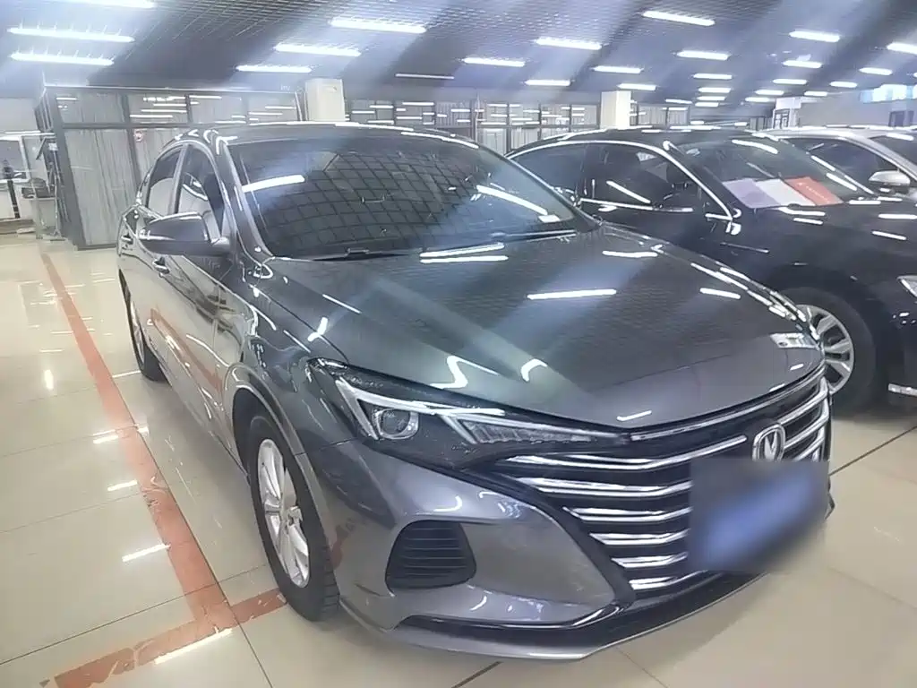 Changan Eado — миниатюра 4