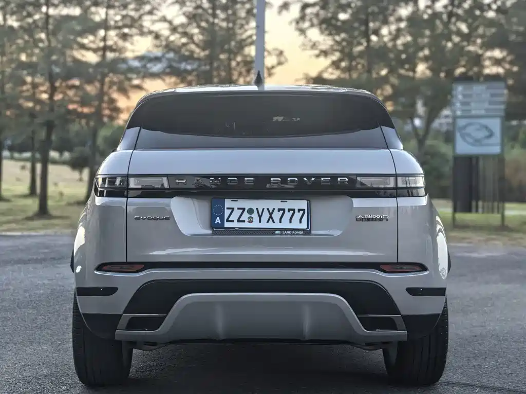 Land Rover Evoque — миниатюра 18