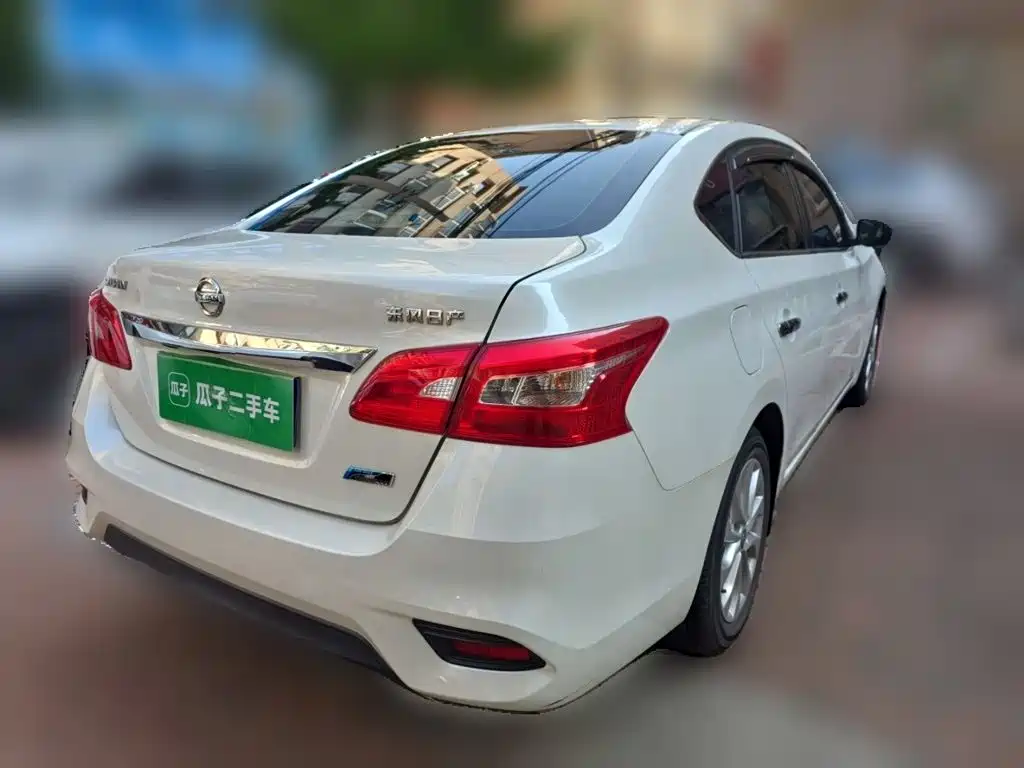 Nissan Sylphy — миниатюра 8