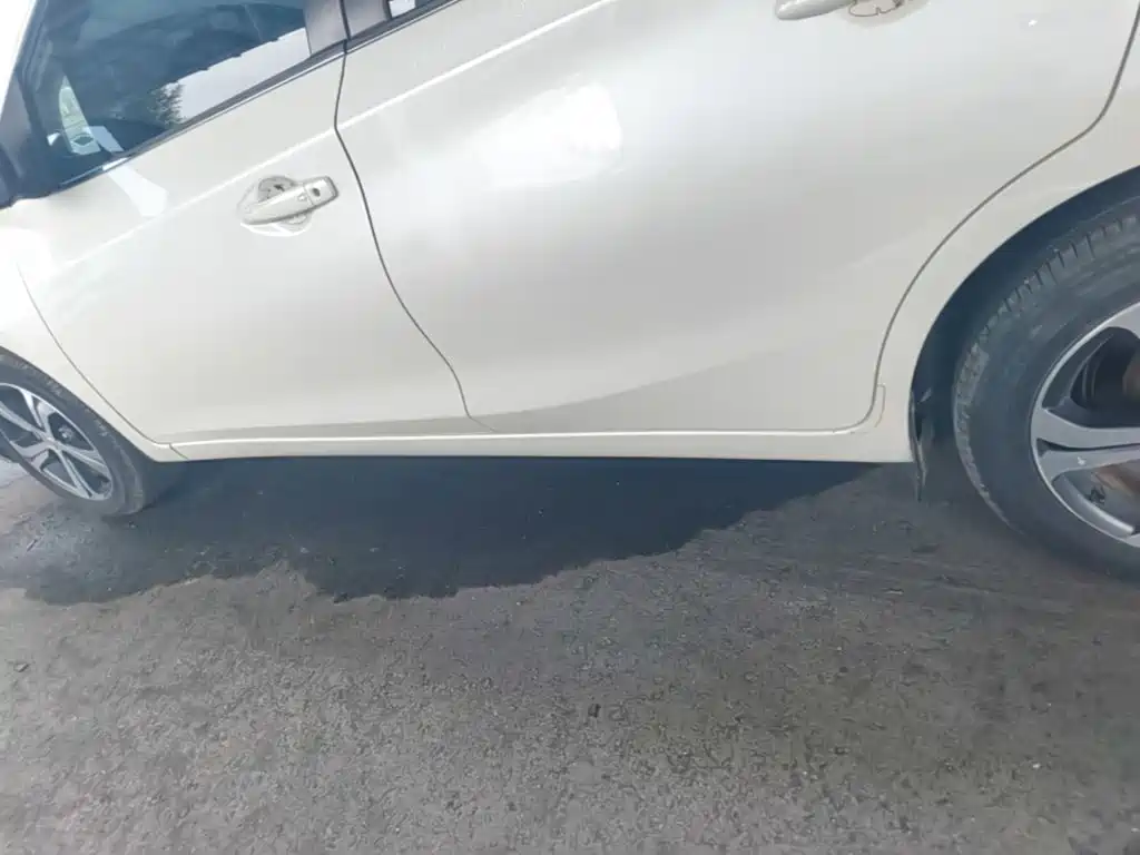 Nissan Tiida — миниатюра 22