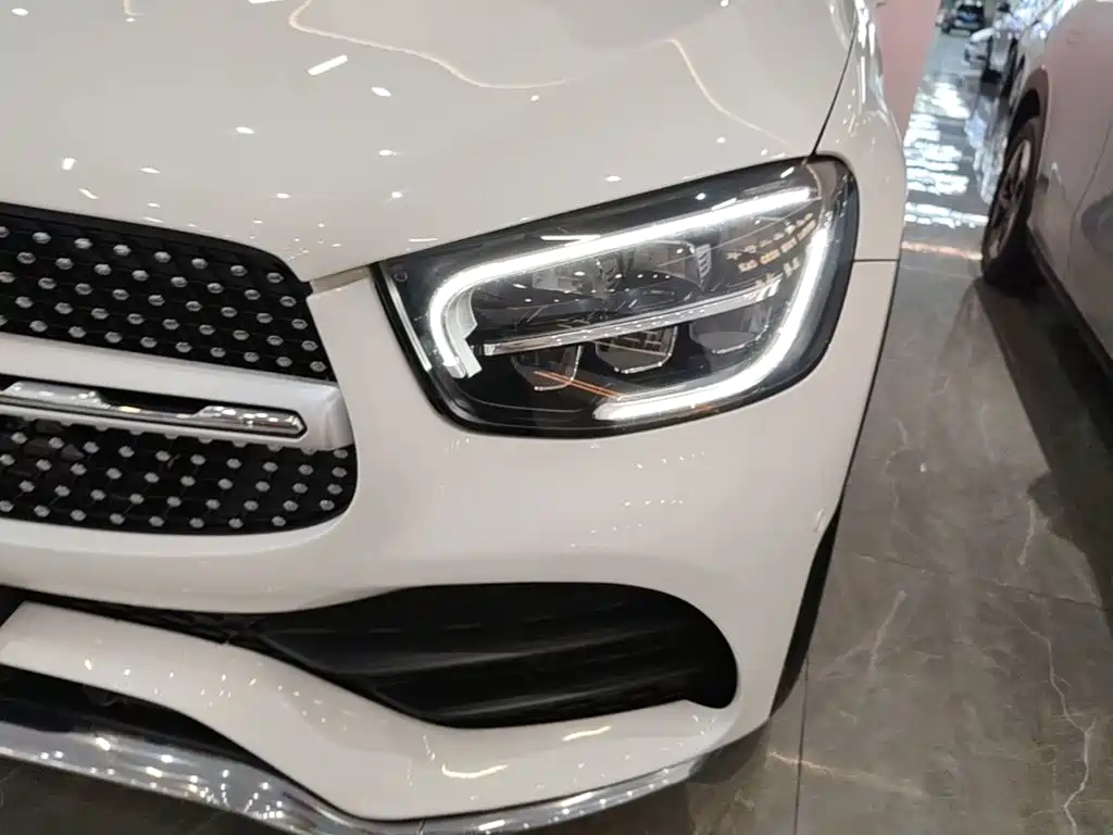 Mercedes-Benz GLC — миниатюра 24