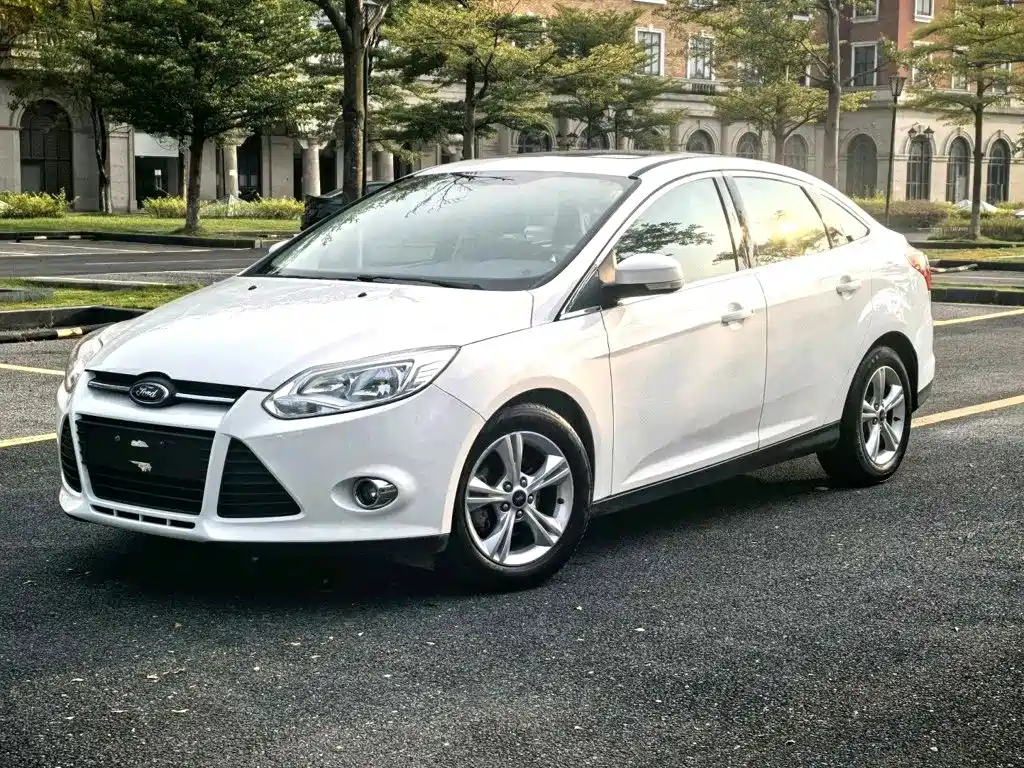 Ford Focus — миниатюра 23